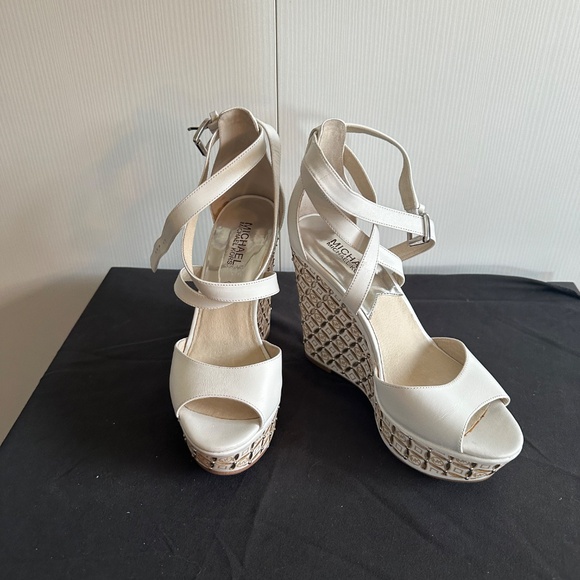 NIB Michael Michael kors white leather  Gabriella wedge sandal 8 😍😍😍 - Picture 8 of 12